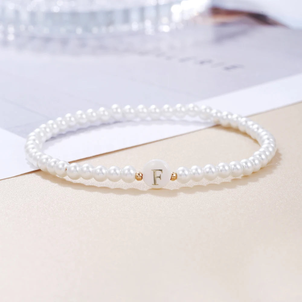 New Fashion 26 Letter Bracelet Women Temperament Handmade Simulated Pearl Bead Bracelet For Women Jewelry Gift