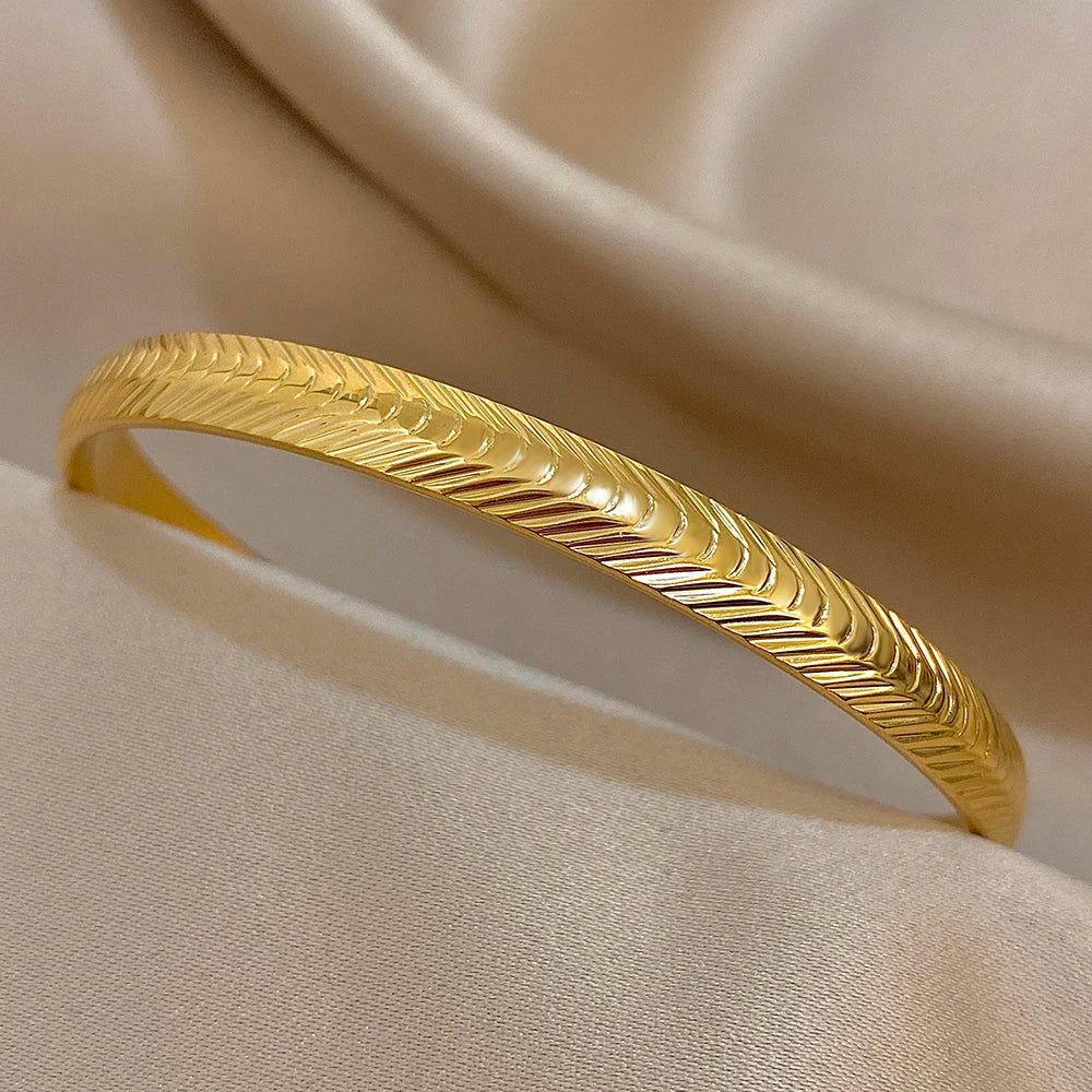 Fashion Gold Plated Stainless Steel Cuff Bracelet Irregular Geometric Textured Stacked Wristband Bangles Waterproof Jewelry