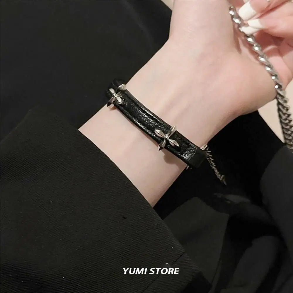 New Vintage Cross Bracelet For Women Fashion Punk PU Leather Adjustable Bracelet Hot Girl Kpop Jewelry Cool Y2K Accessories