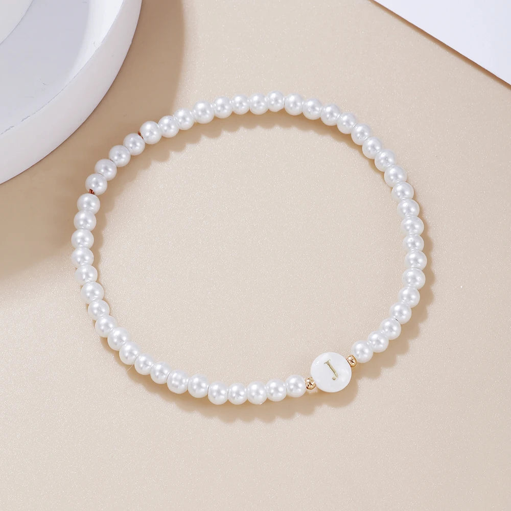 New Fashion 26 Letter Bracelet Women Temperament Handmade Simulated Pearl Bead Bracelet For Women Jewelry Gift