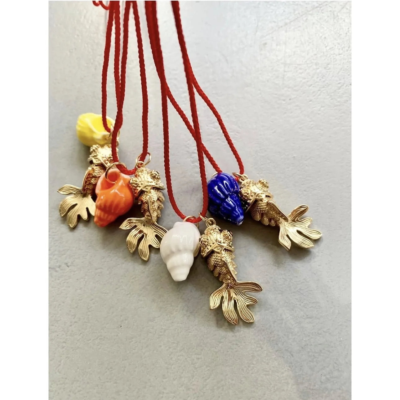 2025 New Necklace Fish Conch Trendy INS Metal Jewelry Trendy Rope Choker Women Accessories Gift Collar