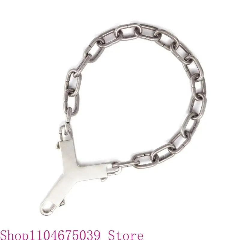 Fashionable 17 Clasp Necklace Simple Necklace Professional Necklace Suitable for Youthful Women for Casual to Formal