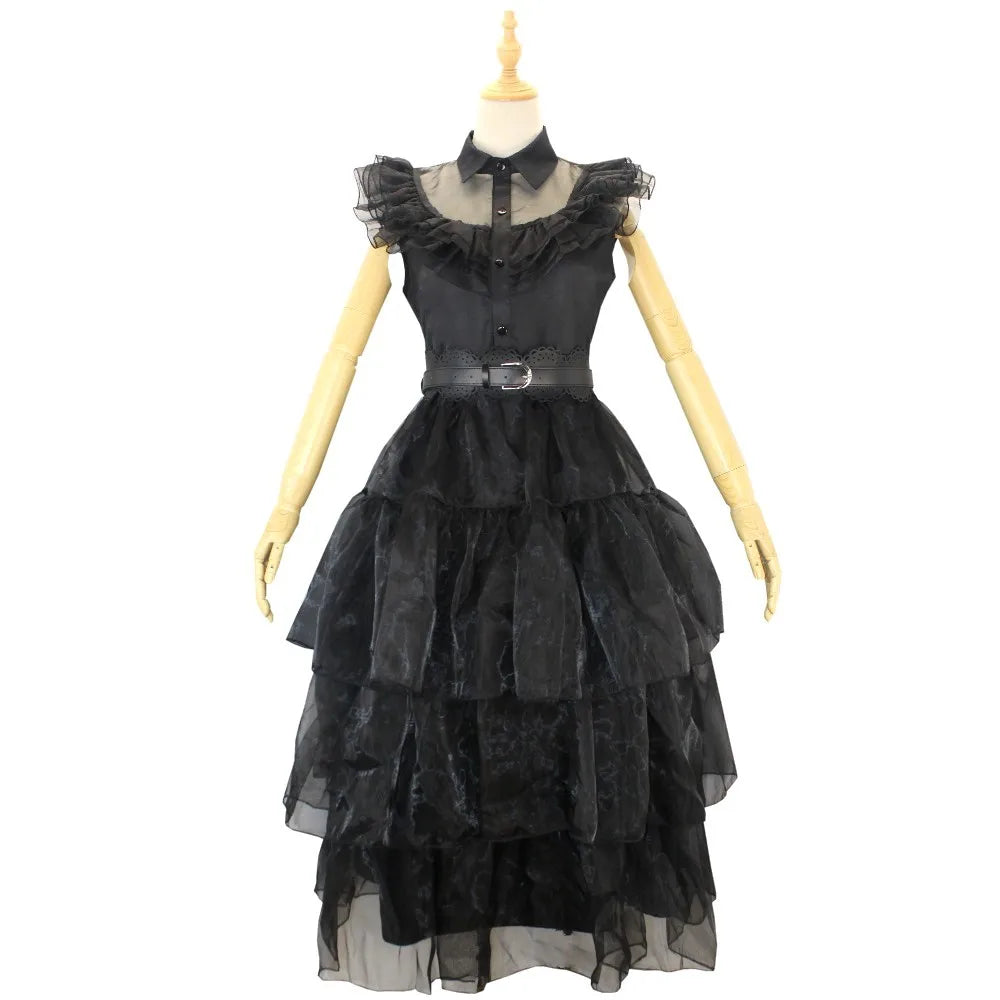 Halloween costume, family role-playing party, Gothic layered lace edge dress, dress with belt