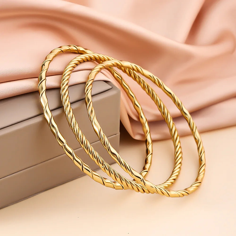 3PCS Stainless Steel Bracelet for Women, 18K Gold Plated Waterproof Wrist Bangle for Girls' Daily Jewelry Accessories Gifts