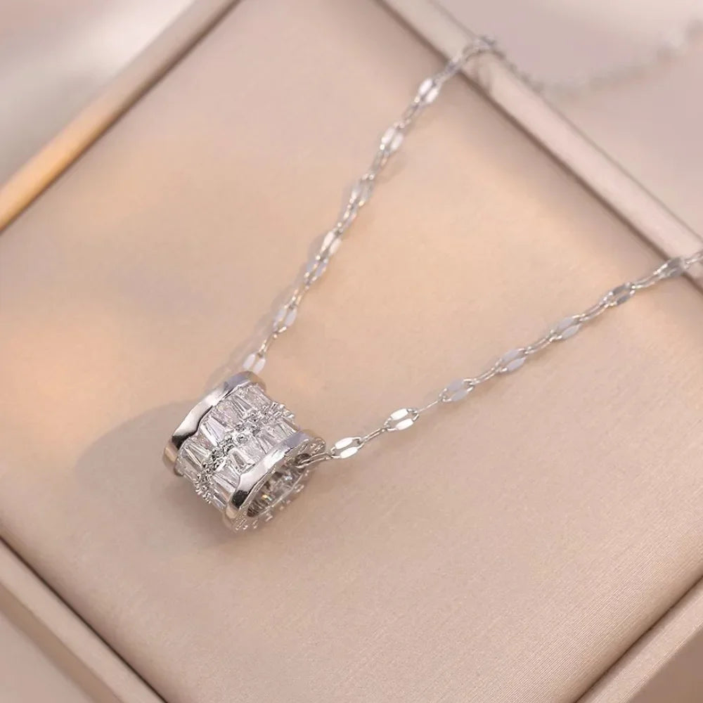 New small waist necklace. Fashionable and colorful zircon pendant, simple and stylish women's necklace, exquisite birthday gift.