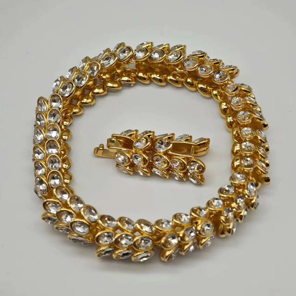 New Light Luxury Exquisite Women's Necklace Romantic 2025 Crystal Necklace Earrings Bracelet Jewelry Set