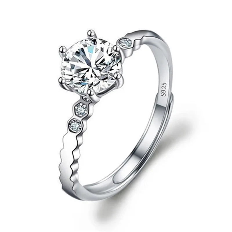 Never Fade Luxury Classic 18K White Gold Color Ring Solitaire 2 Carat Zirconia Diamant Wedding Band Women Jewelry Accessories