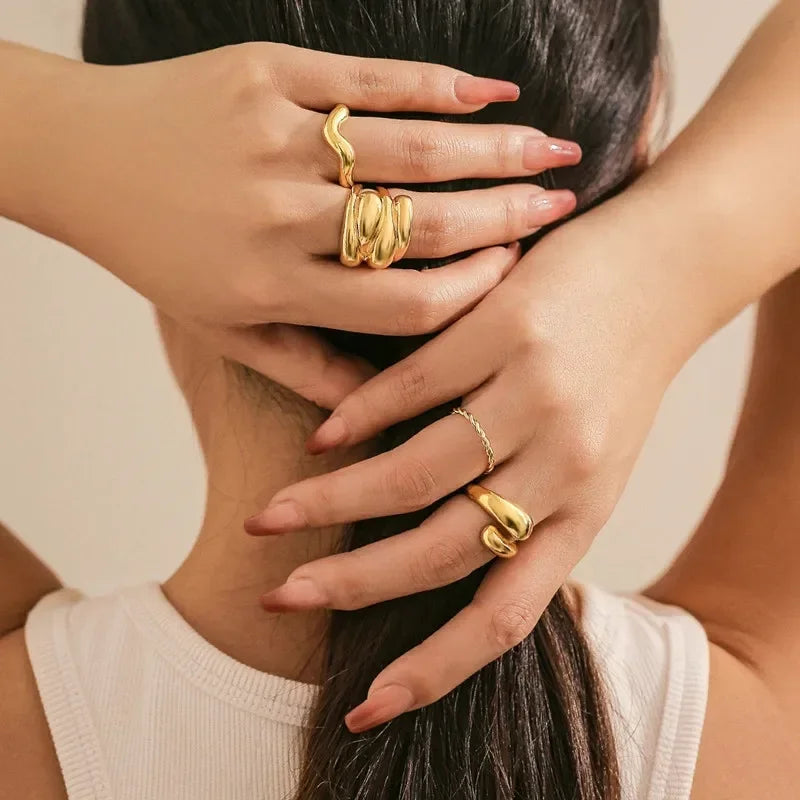 New 4Pcs Punk Adjustable Open Gold Color Ring Fashionable Smooth Metal Ring Set Women's Aesthetics Party Jewelry Birthday Gifts