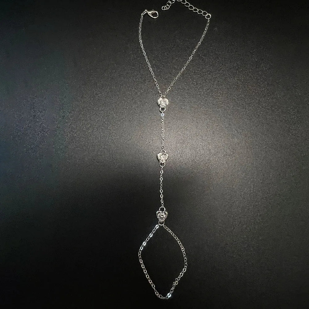 Fashion New Heart Bracelet Hand Chain Wristlet Ring Jewelry Party Accessories Bracelet Women Elegant Handmade Dainty Adjustable