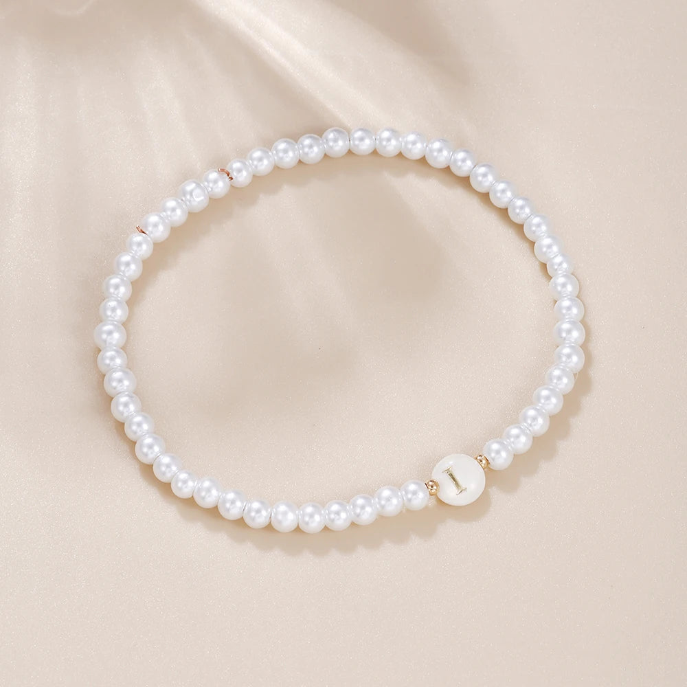 New Fashion 26 Letter Bracelet Women Temperament Handmade Simulated Pearl Bead Bracelet For Women Jewelry Gift