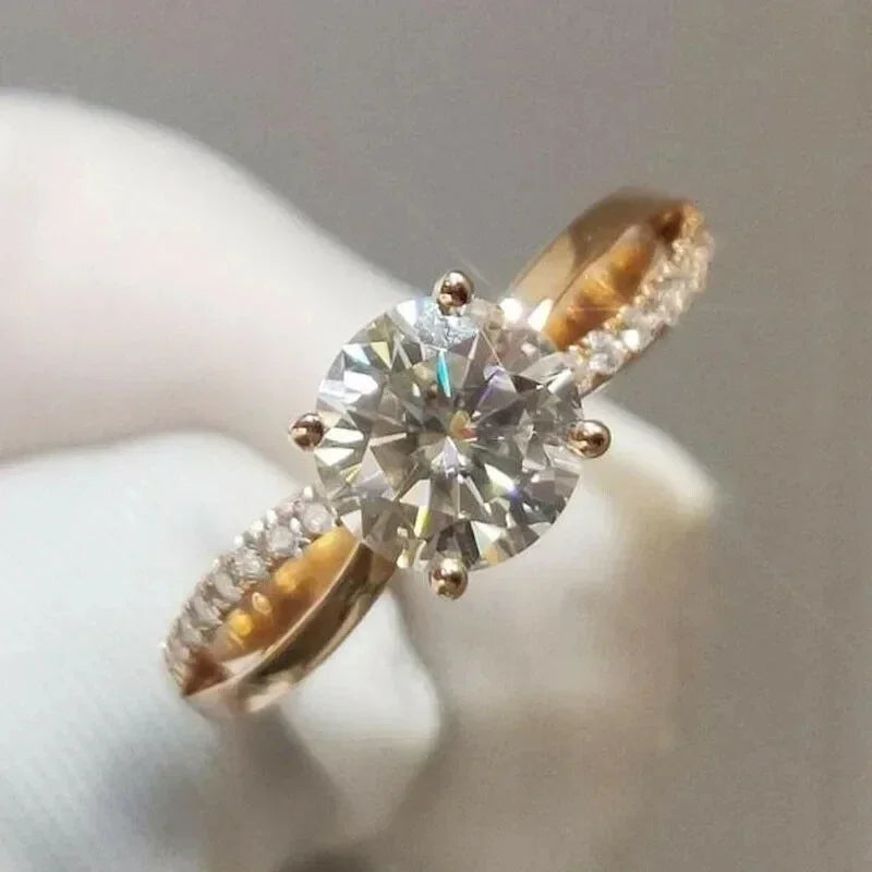New Hot Wedding Ring for Woman Gold Color Band with Crystal Cubic Zirconia Fashion Modern Design Engagement Bands Jewelry