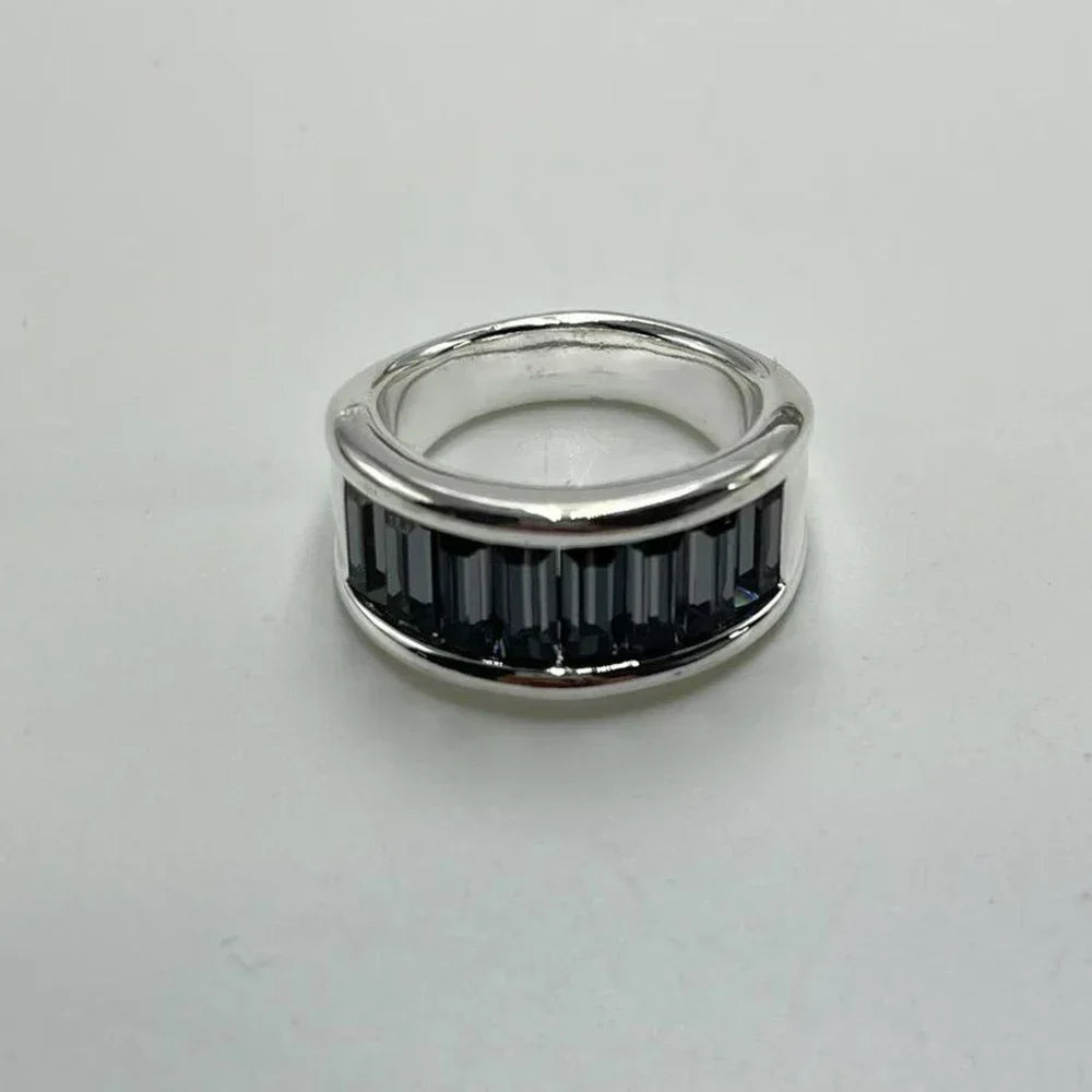 New Best-selling Fashion Blue Crystal Couple Ring for Summer 2025, As A Holiday Gift for Girls