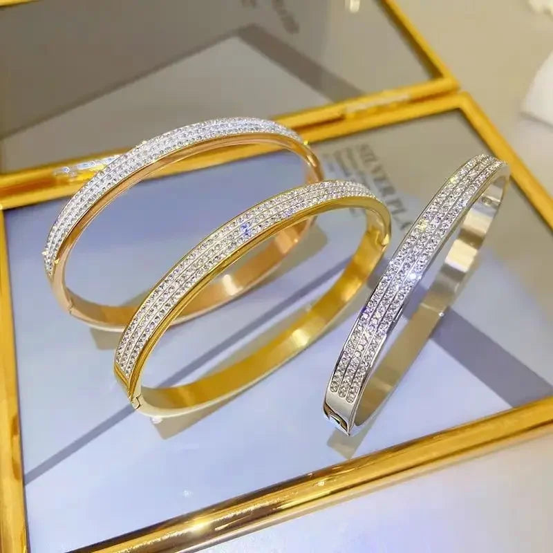 Gold Color Stainless Steel Colorfast Clasp Bracelets for Women Skyful Star Bracelet Light Luxury Paty Jewelry Gifts Wholesale