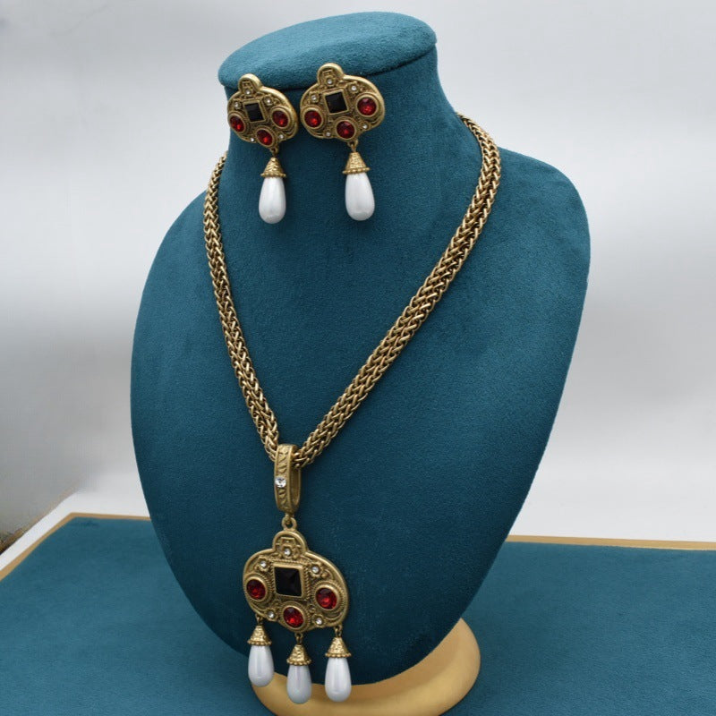 Vintage Glass Inlaid Tassel Pearl Necklace Ear Stud