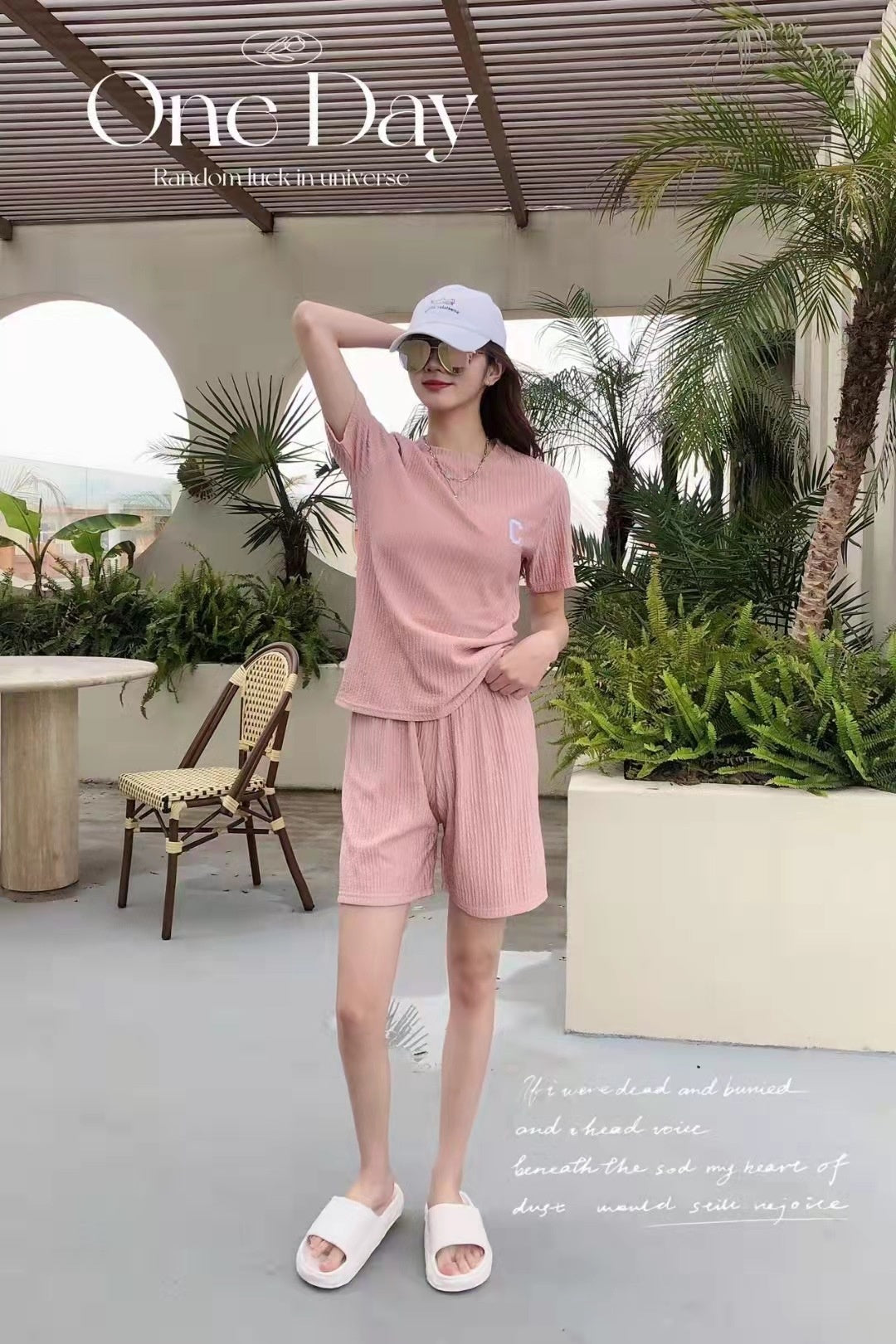Short Sleeve Round Neck T-shirt Shorts Casual Pants Suit