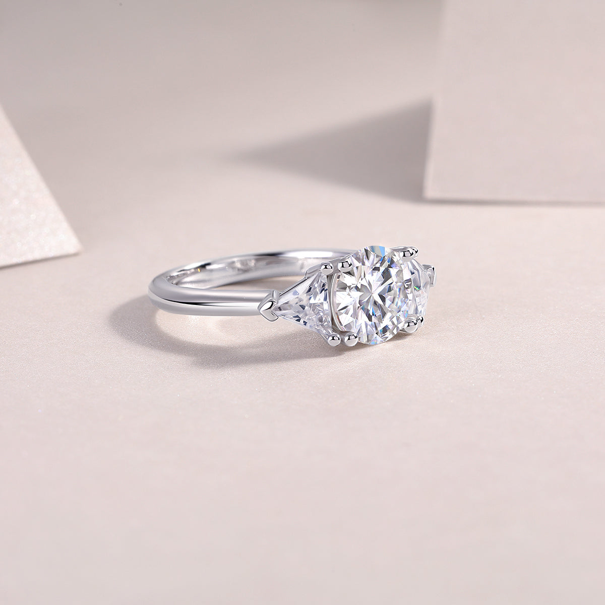 1Ocean Diamond - A Fashionable And Luxurious Jewelry Piece Set With 2-carat Moissanite S925 Sterling Silver And Platinum-plated Diamond Prohibit TikTok sales