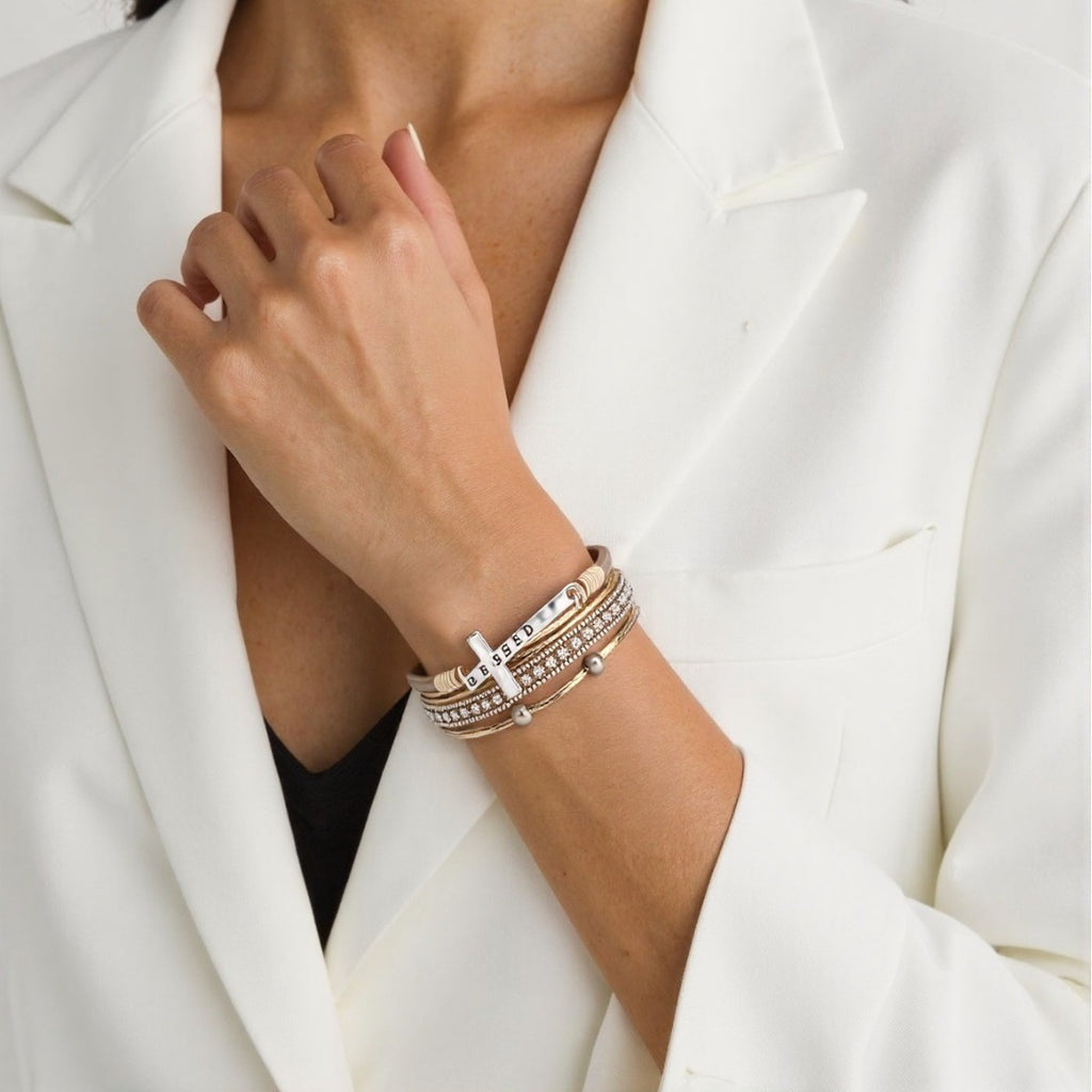 Bohemian Style Cross Micro Inlaid Diamond Magnetic Buckle Bracelet