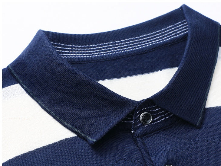 Upper Middle - Aged Man Bottom Shirt Spring And Autumn