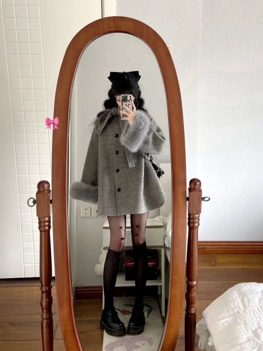 Gray Hepburn Style New Small Bow Coat
