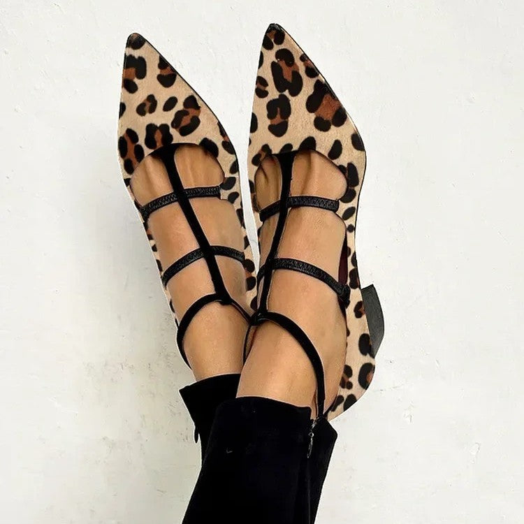 Fashion Pointed Plus Size Shallow Mouth Buckle Shoes