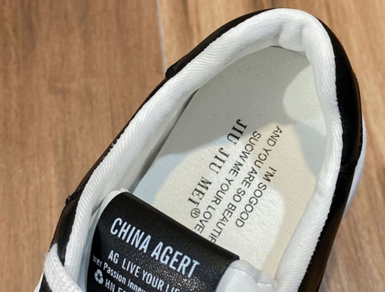 The New College Style Casual Thick Bottom Is Durable