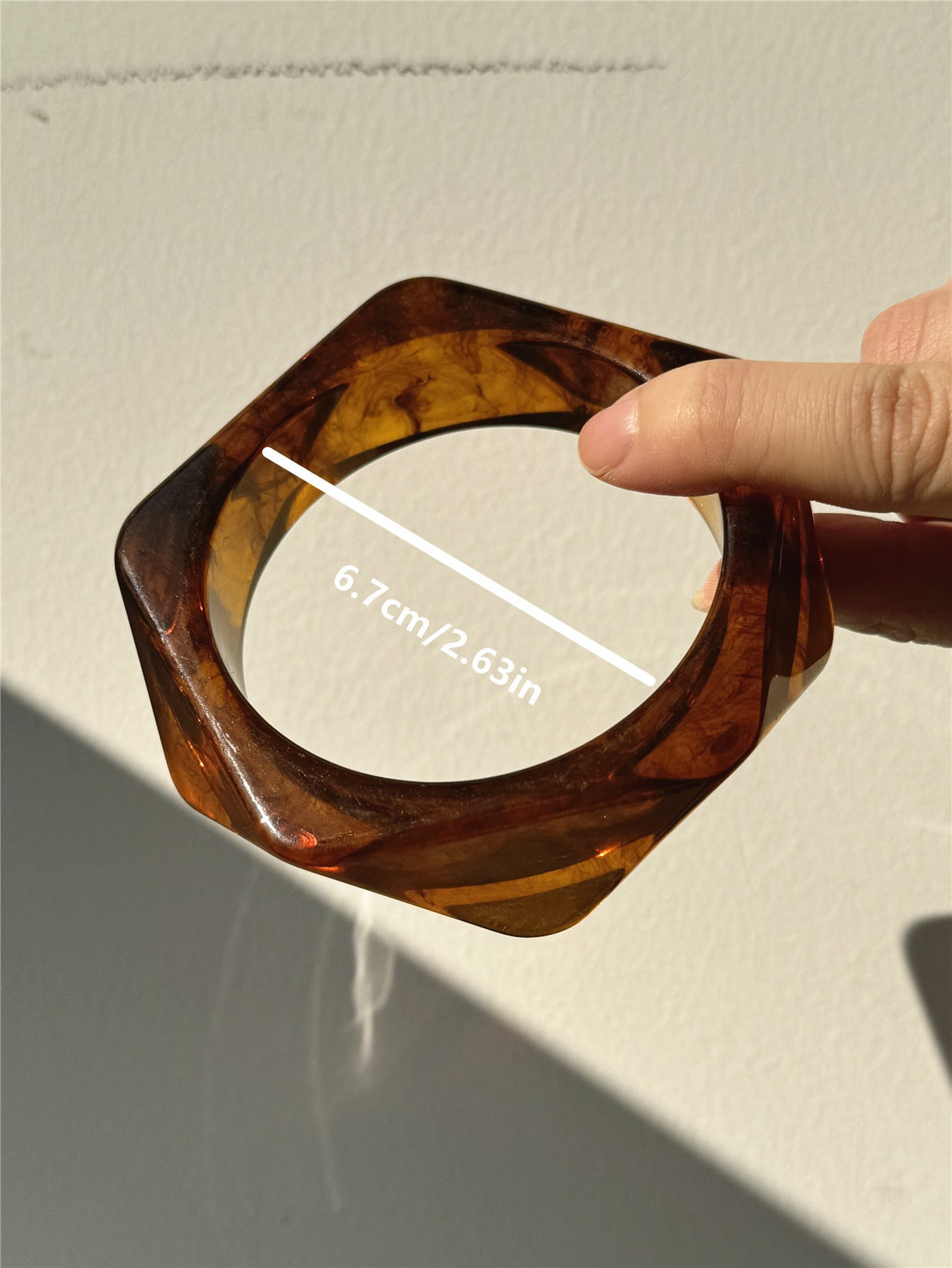 European And American Exaggerated Blooming Irregular Shaped Resin Bracelet