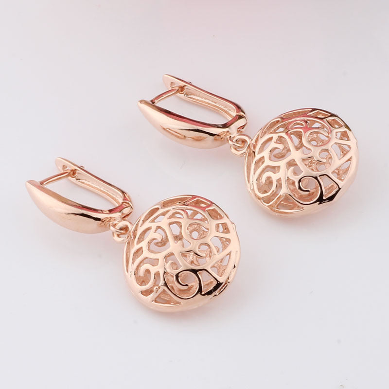 Exaggerated Earrings Retro Temperament Round Hollow Rose Gold Earrings
