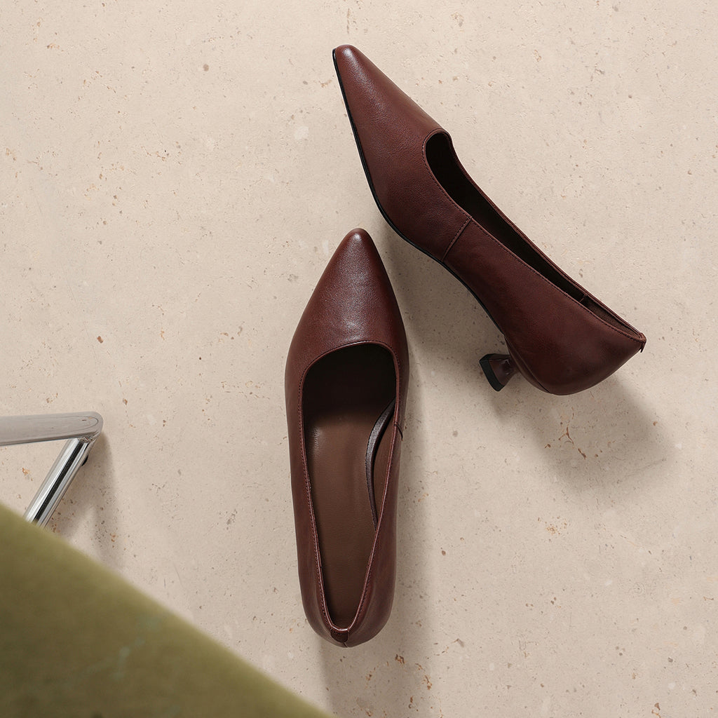 Women's Washed Full-Grain Cowhide Kitten Heel Pumps, Pointed Toe Handcrafted Leather Office Shoes