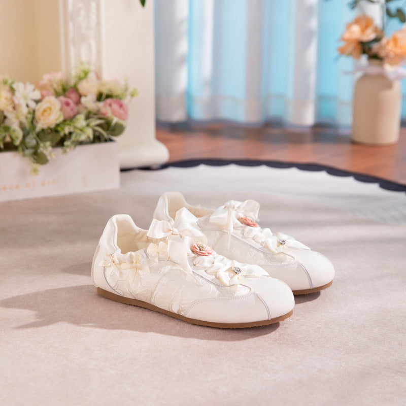 2026 New-style Oriental Aesthetic Flower Embroidery Casual Shoes - Three-color Ribbon Bow Flat Shoes - Sweet-Tempered Women's Shoes - Versatile Sports Shoes