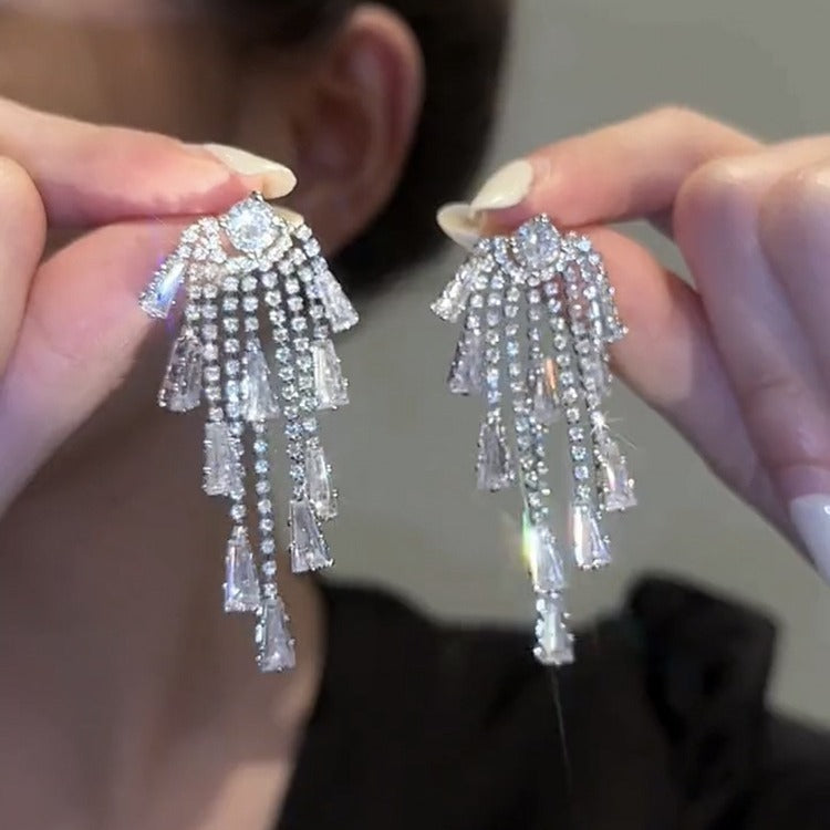 Sterling Silver Needle Light Luxury Tassel Earrings Banquet Style High-grade Long Earrings