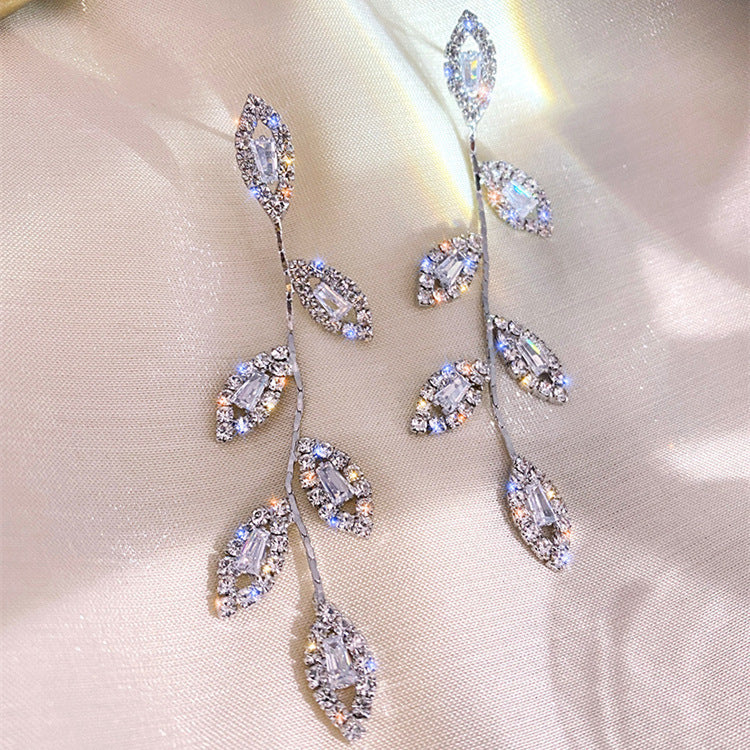 Sterling Silver Needle Light Luxury Tassel Earrings Banquet Style High-grade Long Earrings