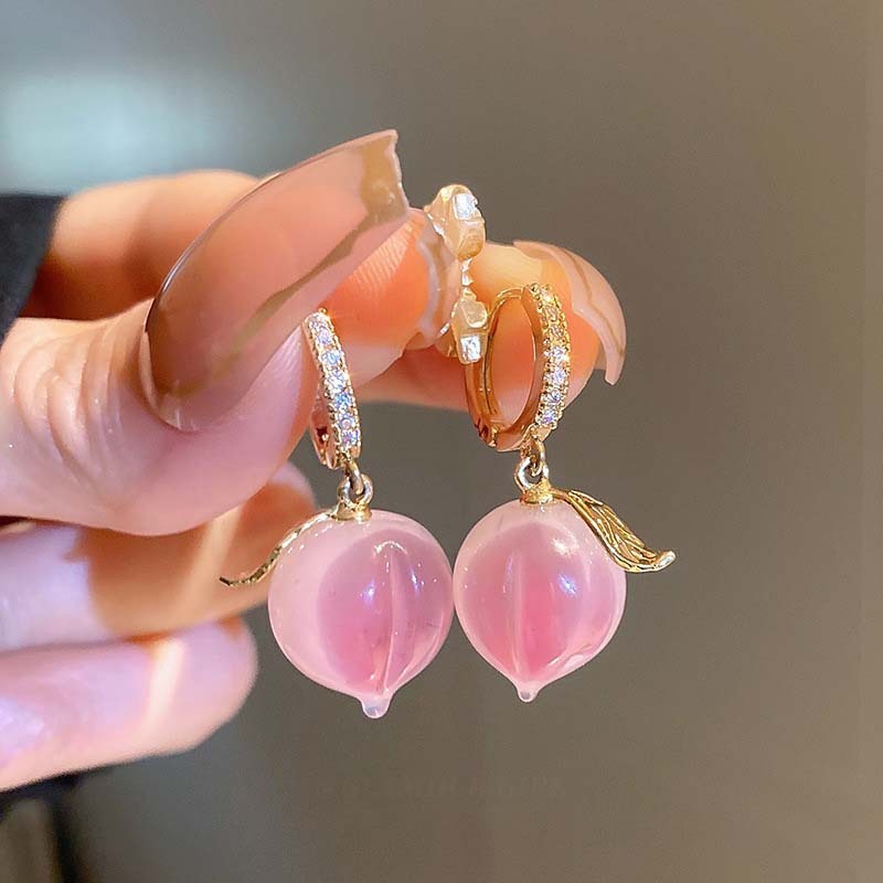 Silver Needle European And American Vintage Crumpled Resin Geometric Earrings