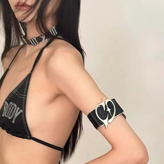 Matching Artifact Niche Design Black Belt Armband