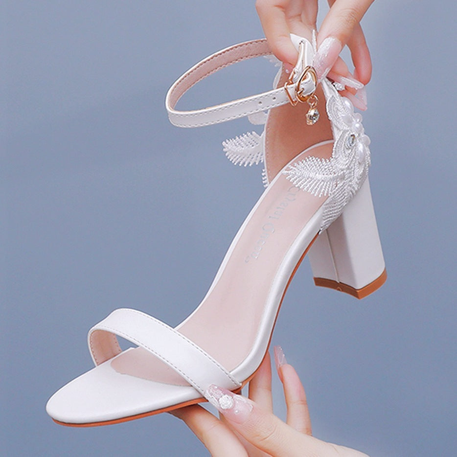 Chunky Heel Low-cut One-strap Round Toe Flower Beaded High Heel Sandals