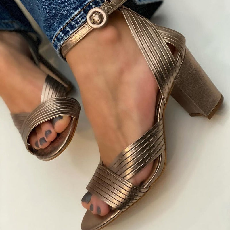 Summer Fashion High Heel Round Toe Women's Shoes Large Size Open Toe Breathable Sandals