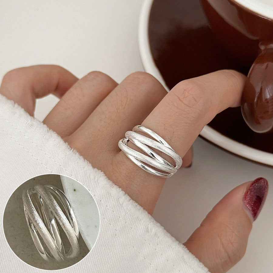 Geometric Line Cross Ring For Women