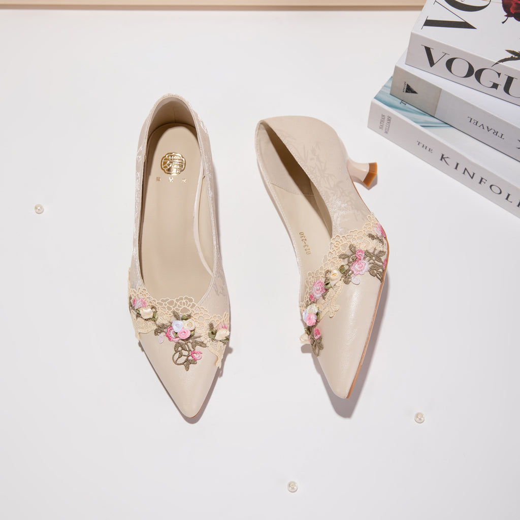 Mint-colored Jacquard Pointed Kitten Heels And Women's Shoes. Lace Flower Embroidery Low-cut Sandals. Gentle And Elegant High-heeled Shoes. Formal And Casual Lady Shoes For Events.