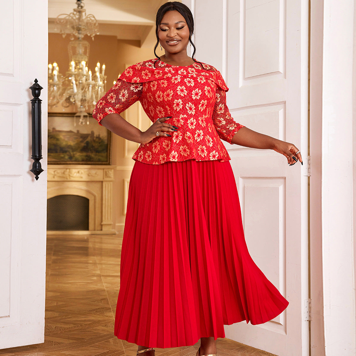 Women's Solid Color Versatile Lace Long Sleeved Pleated Skirt