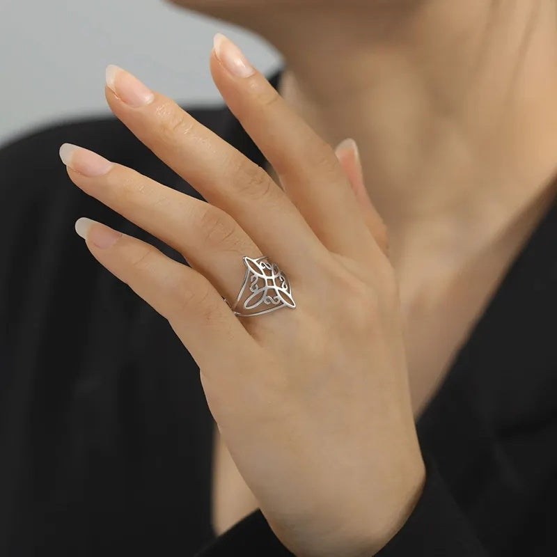 Twisted Infinity Celtic Knot Ring Irish Witch Knot Stainless Steel Rings For Women Men Witchcraft Jewelry