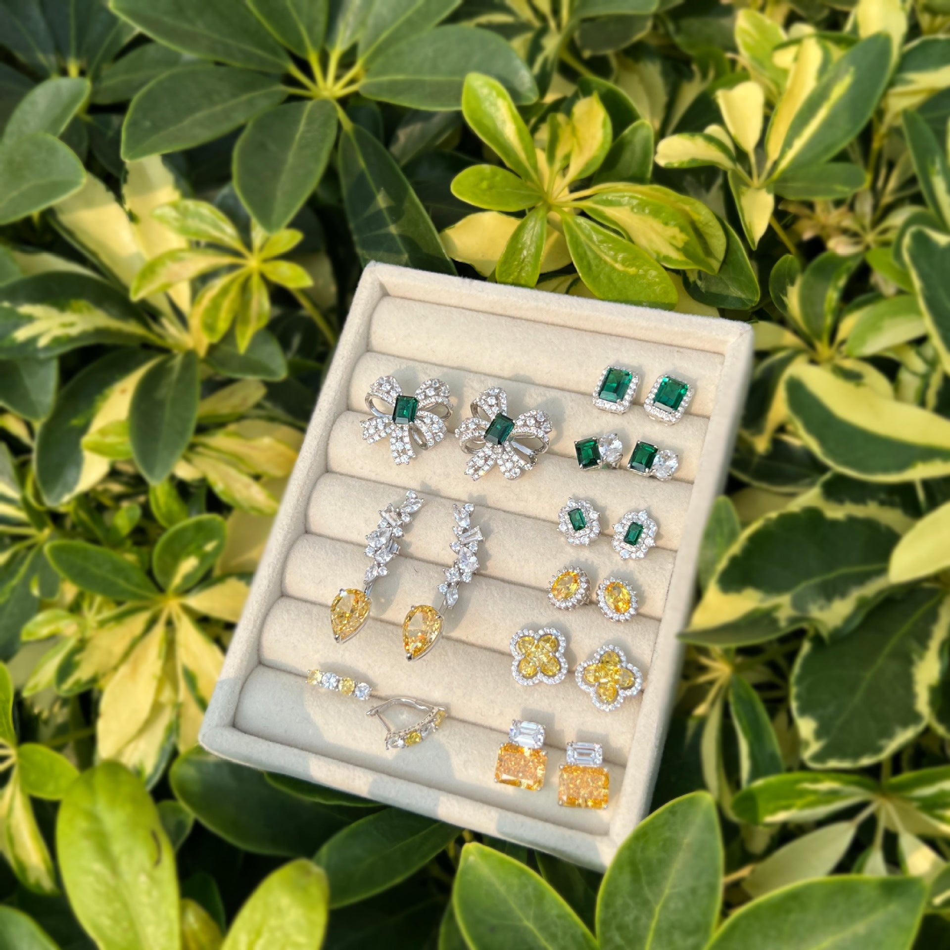 S925 Sterling Silver Stud Earrings Special Interest Light Luxury Design Bow