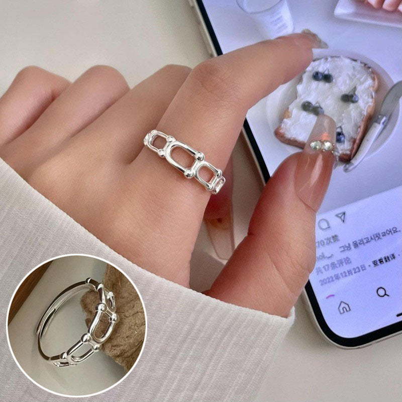 Geometric Line Cross Ring For Women