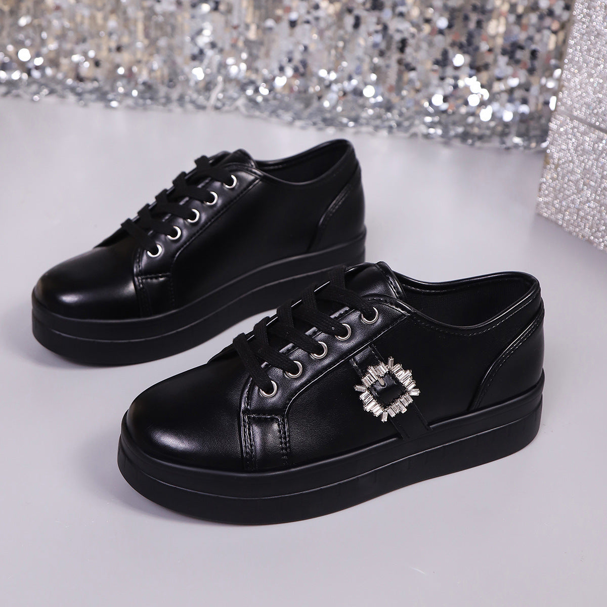 New Soft Bottom Leather Sports Women's Shoes