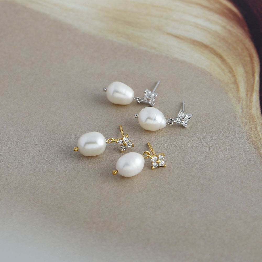 High-grade S925 Sterling Silver Four-leaf Zircon Women's Ear Studs