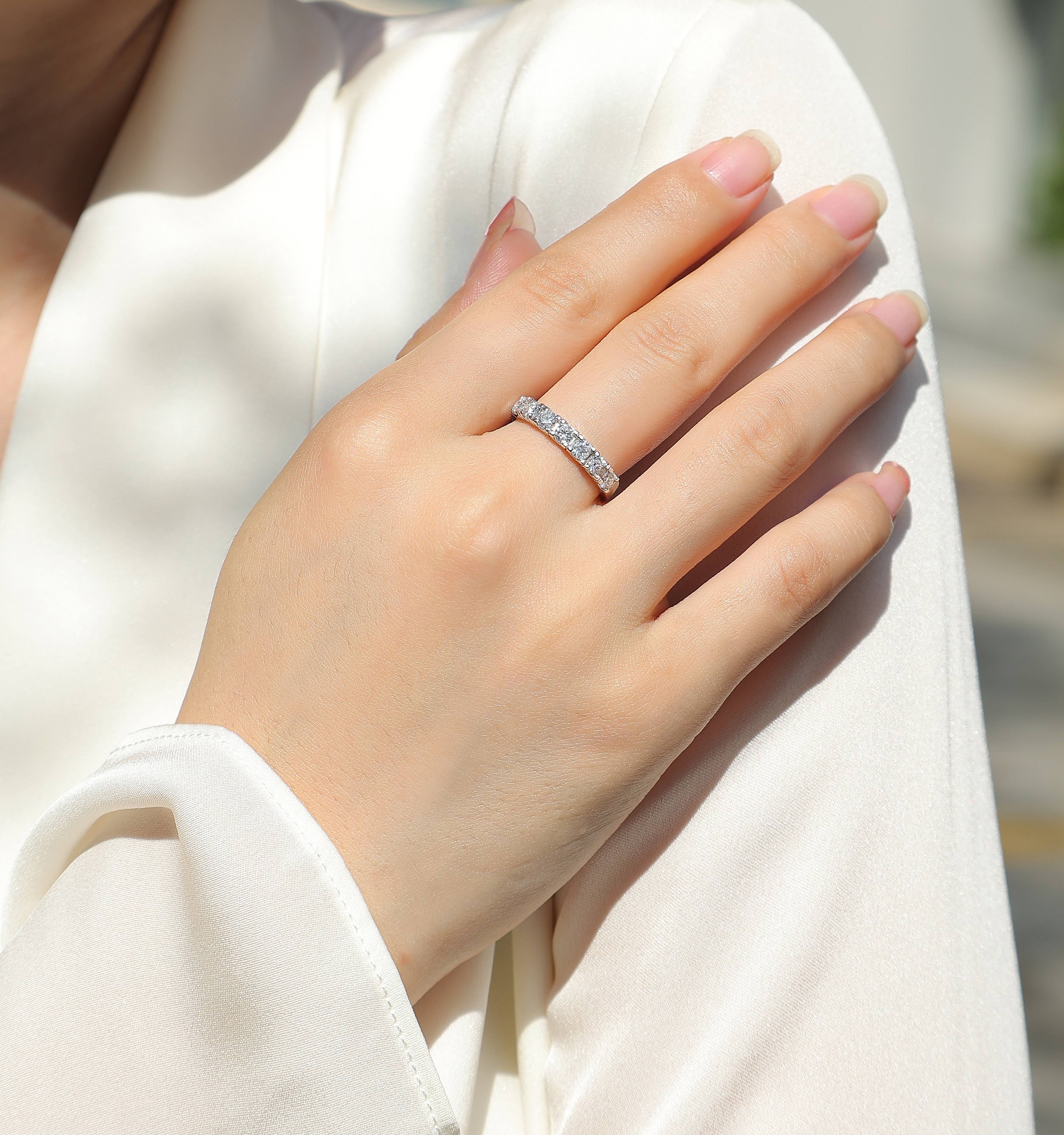 1LUCKY 7- A Fashionable And Luxurious Jewelry Piece Set With One-tenth Moissan Diamond, S925 Sterling Silver And Platinum-plated Diamond Prohibit TikTok sales